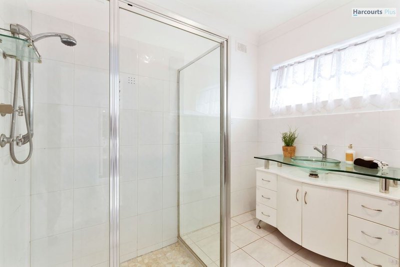 Photo - 54 Grand Central Avenue, Hallett Cove SA 5158 - Image 14