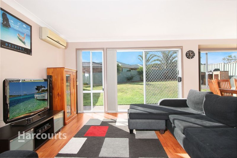 Photo - 54 Habeda Avenue, Horsley NSW 2530 - Image 3