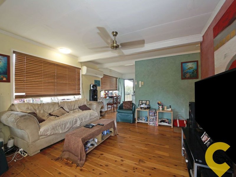 Photo - 54 Harding Street, Kallangur QLD 4503 - Image 5