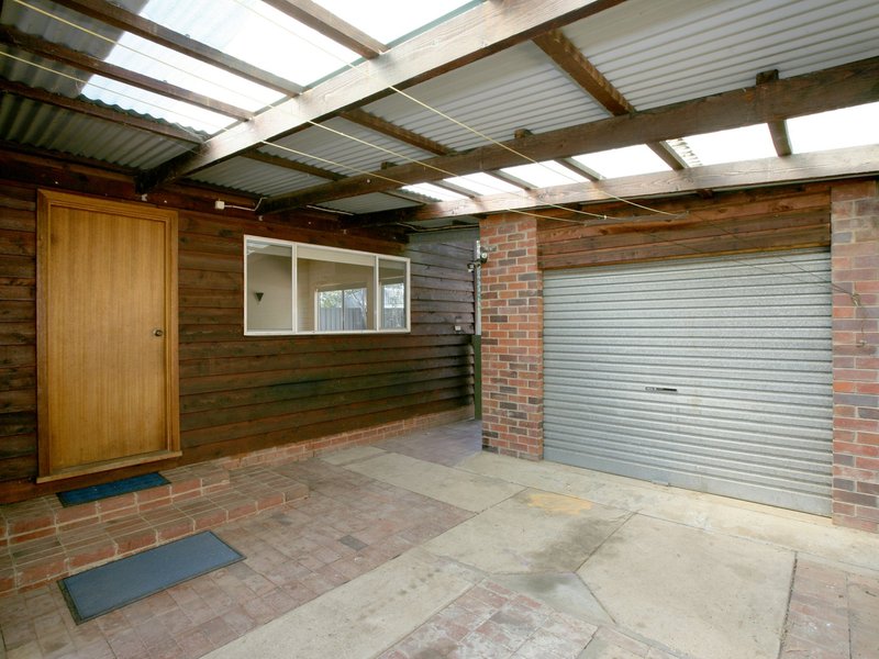 Photo - 54 Hardy Avenue, Wagga Wagga NSW 2650 - Image 7