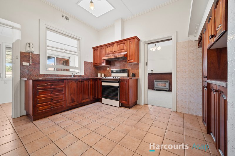 Photo - 54 Herbert Street, Dandenong VIC 3175 - Image 5