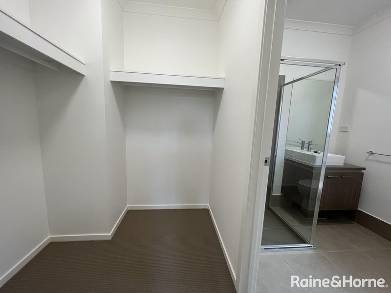 Photo - 54 Highview Drive, Hillbank SA 5112 - Image 3