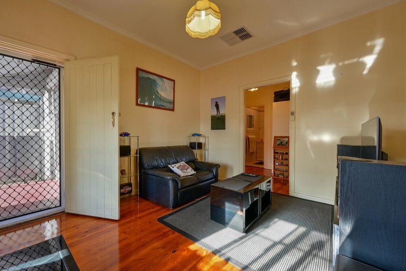 Photo - 54 Hincks Avenue, Whyalla Norrie SA 5608 - Image 6