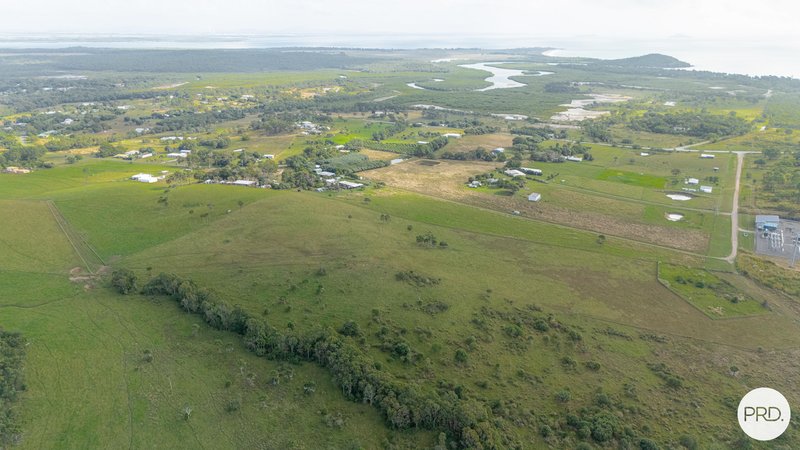 Photo - 54 Horsburgh Road, Hay Point QLD 4740 - Image 22