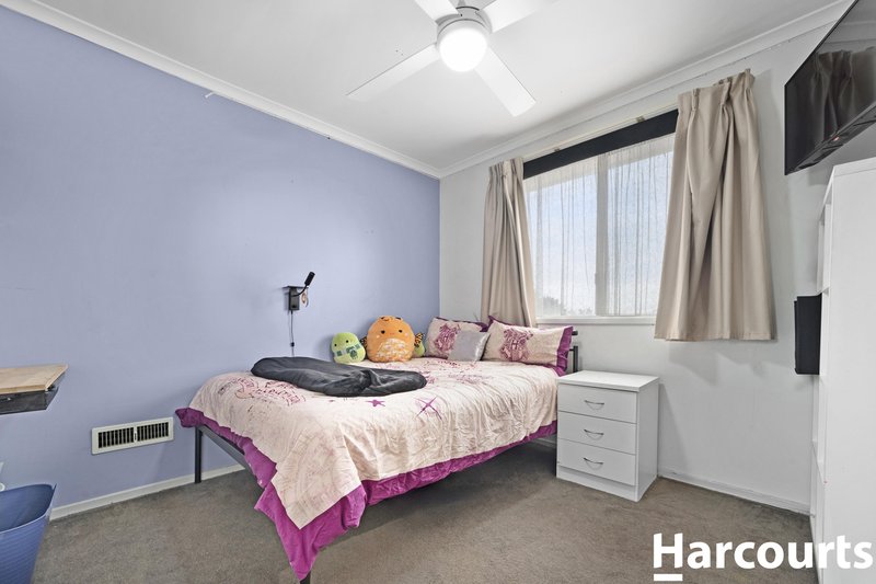 Photo - 54 Hotham Crescent, Hoppers Crossing VIC 3029 - Image 14
