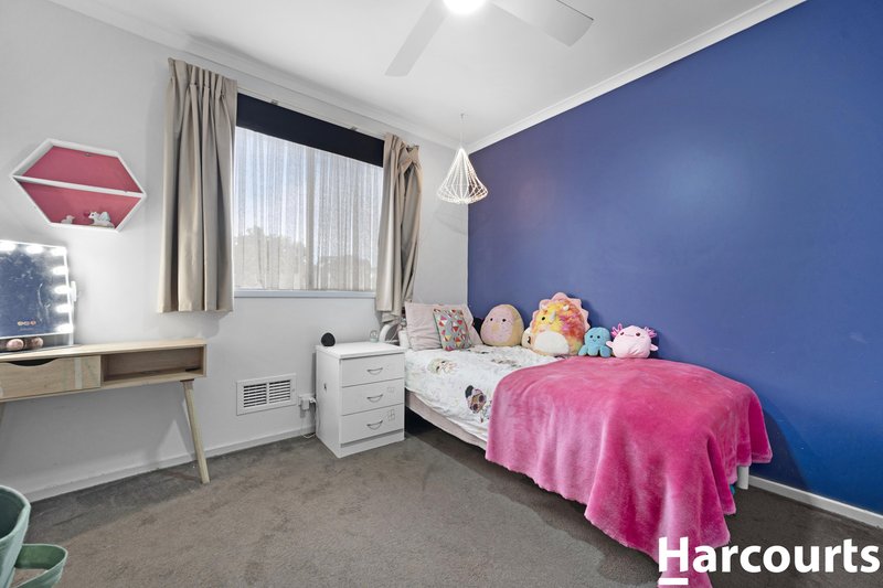 Photo - 54 Hotham Crescent, Hoppers Crossing VIC 3029 - Image 15