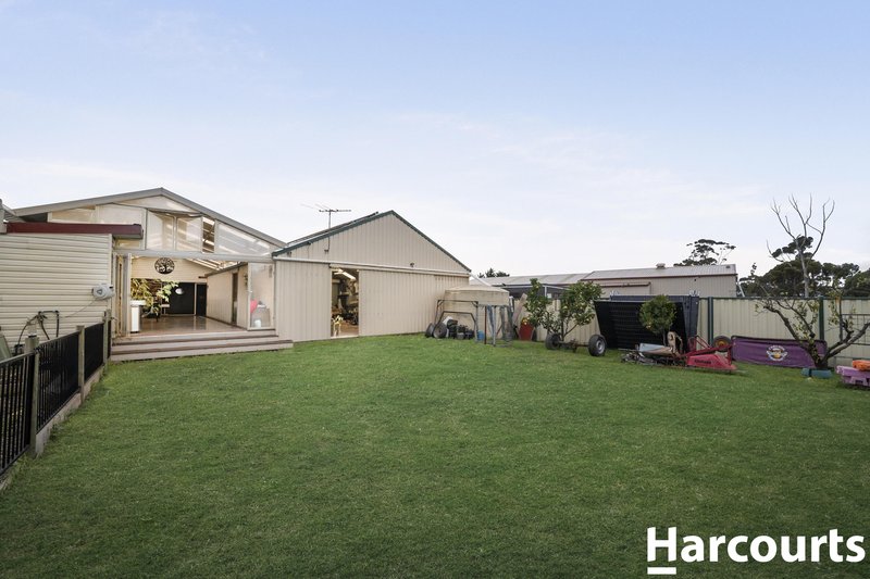 Photo - 54 Hotham Crescent, Hoppers Crossing VIC 3029 - Image 23