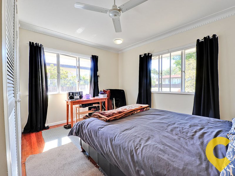 Photo - 54 Humber Street, Salisbury QLD 4107 - Image 3