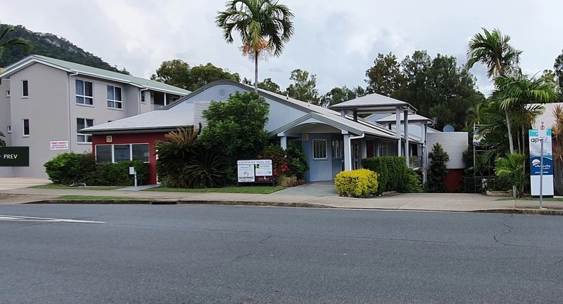 Photo - 5/4 Island Drive, Cannonvale QLD 4802 - Image 2