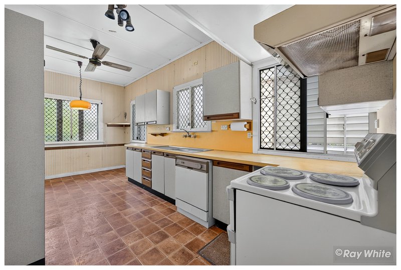 Photo - 54 Jardine Street, West Rockhampton QLD 4700 - Image 10