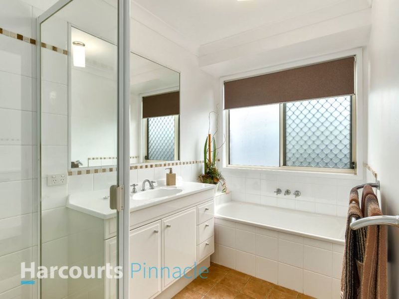 Photo - 54 Jessica Crescent, Nudgee QLD 4014 - Image 4