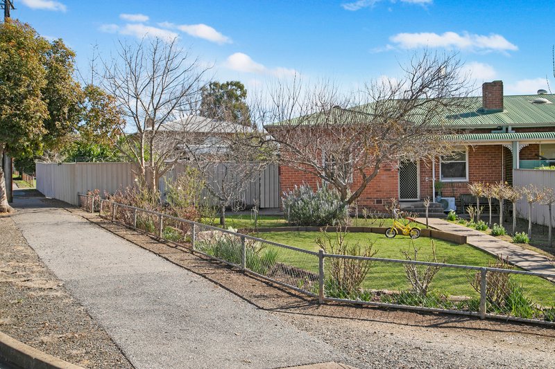 Photo - 54 Jubilee Avenue, Angaston SA 5353 - Image 2