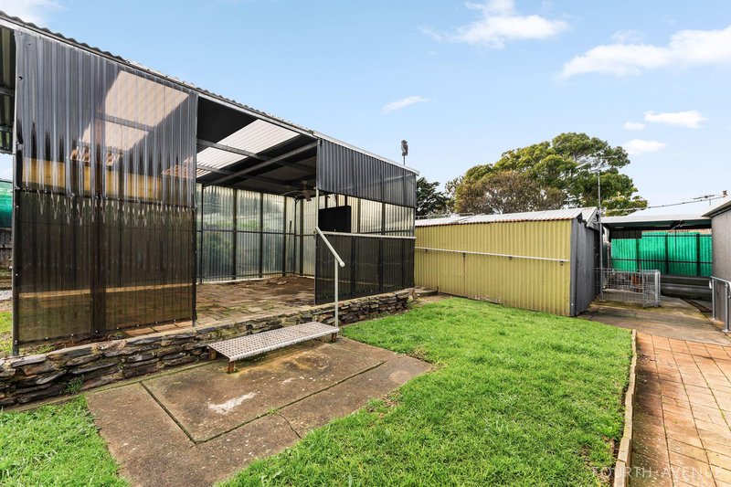 Photo - 54 Judith Crescent, Morphett Vale SA 5162 - Image 12
