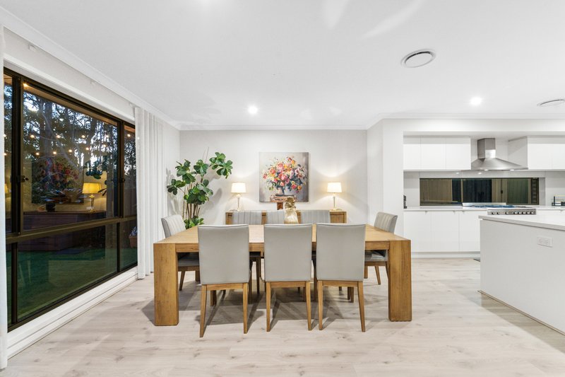 Photo - 54 Kansas Street, Bridgeman Downs QLD 4035 - Image 11
