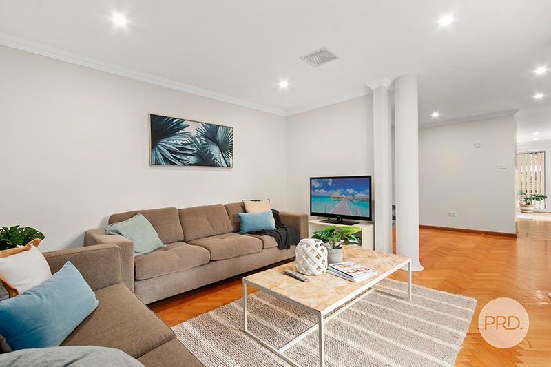 Photo - 54 Kemp Street, Mortdale NSW 2223 - Image 4