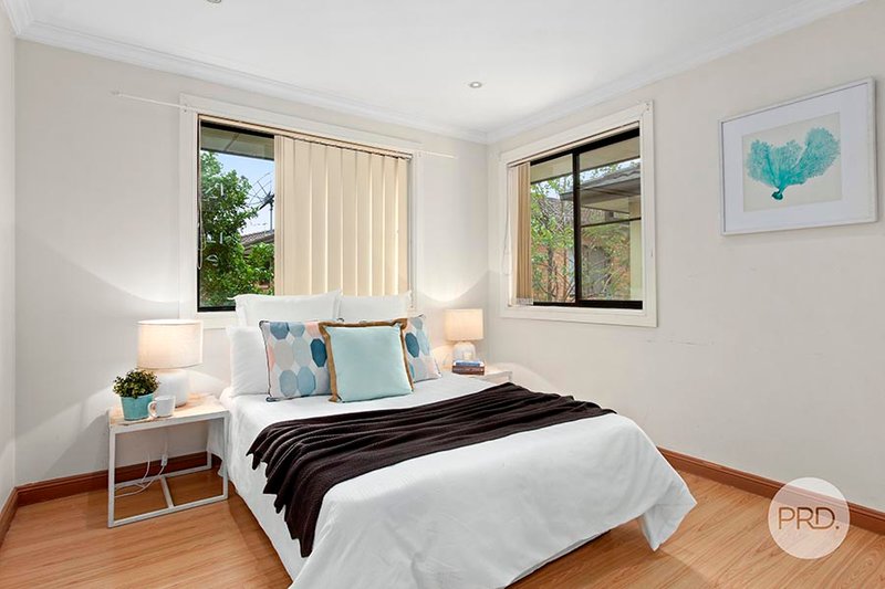 Photo - 54 Kemp Street, Mortdale NSW 2223 - Image 9