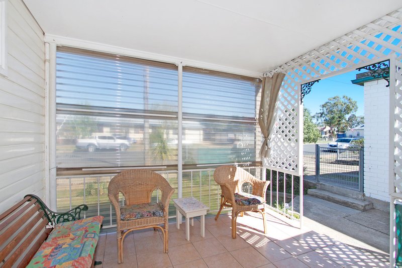 Photo - 54 King Street, Tamworth NSW 2340 - Image 2