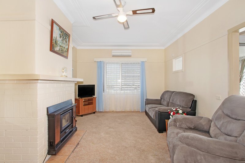 Photo - 54 King Street, Tamworth NSW 2340 - Image 3