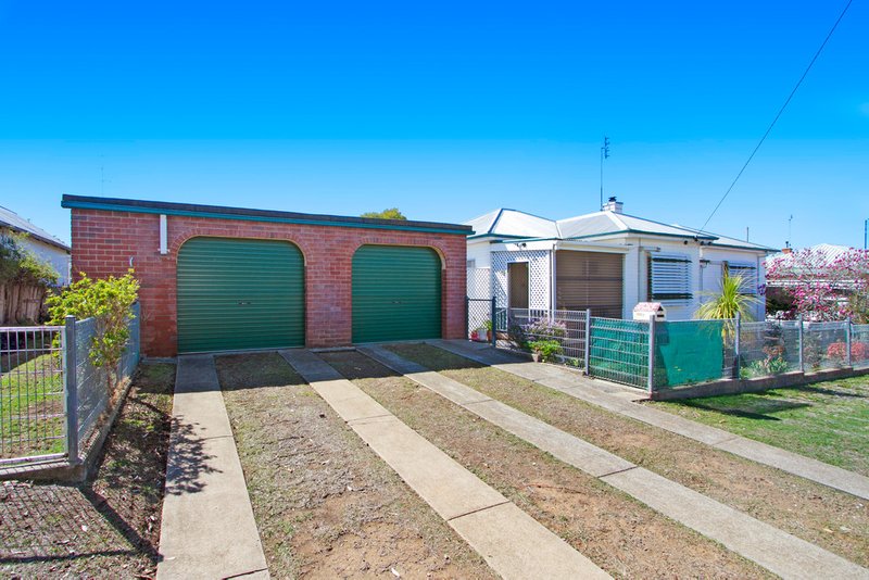 Photo - 54 King Street, Tamworth NSW 2340 - Image 9