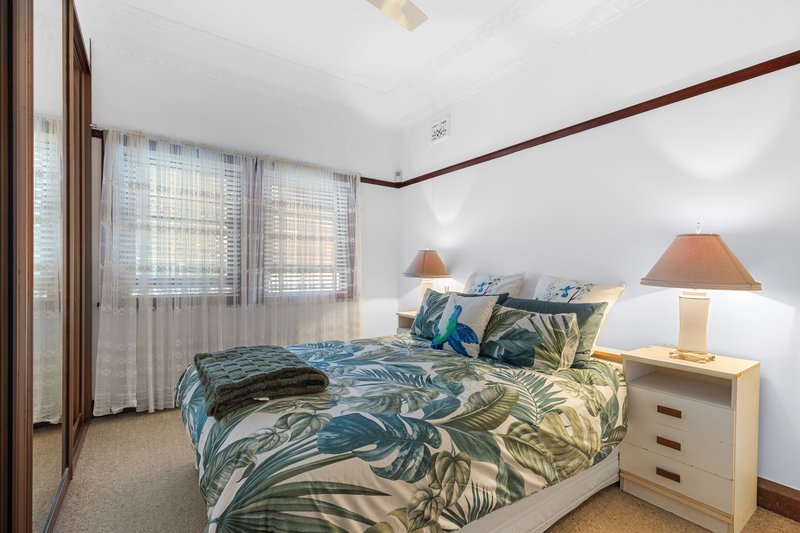 Photo - 54 Knoll Avenue, Turrella NSW 2205 - Image 7