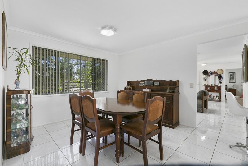 Photo - 54 Lake Vista Drive, Peregian Beach QLD 4573 - Image 9