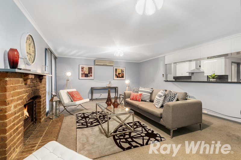 Photo - 54 Lakeview Avenue, Rowville VIC 3178 - Image 3