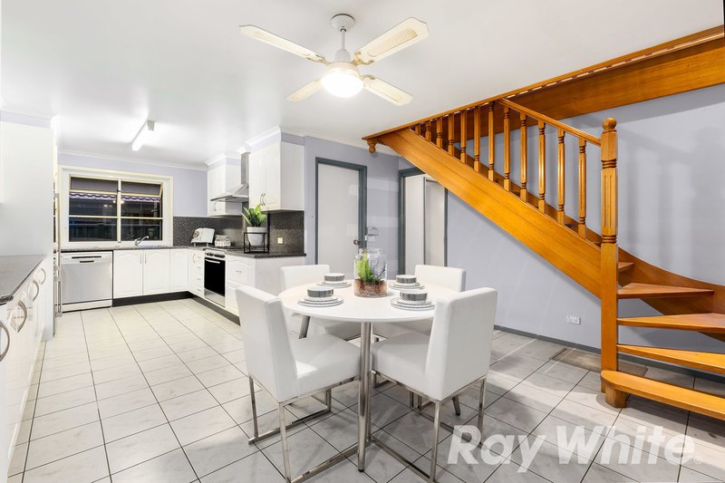 Photo - 54 Lakeview Avenue, Rowville VIC 3178 - Image 5