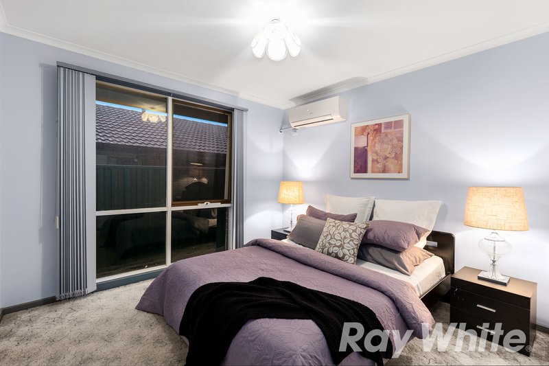 Photo - 54 Lakeview Avenue, Rowville VIC 3178 - Image 6