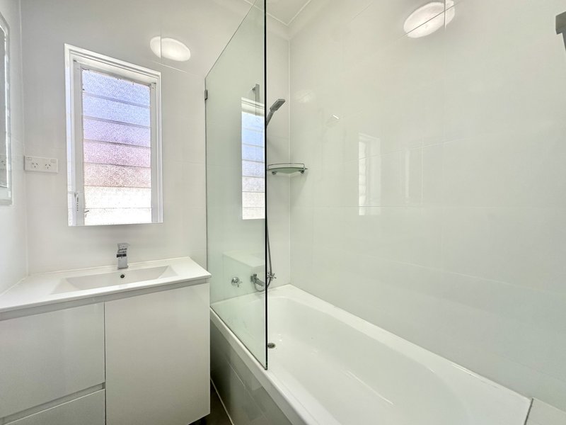 Photo - 54 Legge Street, Roselands NSW 2196 - Image 7