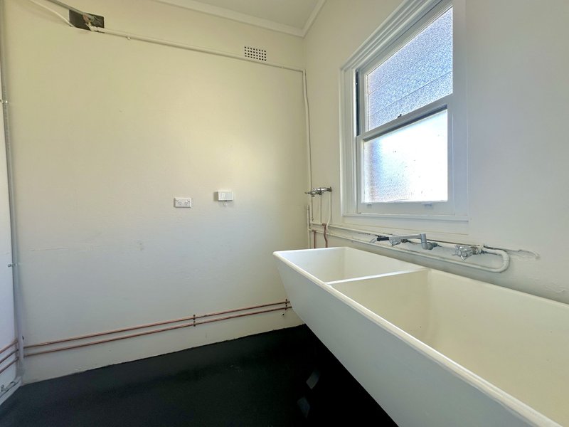 Photo - 54 Legge Street, Roselands NSW 2196 - Image 9