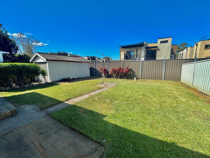Photo - 54 Legge Street, Roselands NSW 2196 - Image 10
