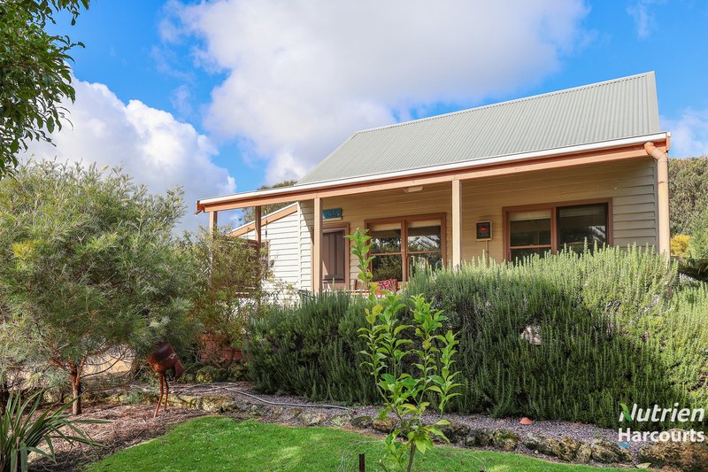 Photo - 54 Lord Street, Port Campbell VIC 3269 - Image 6