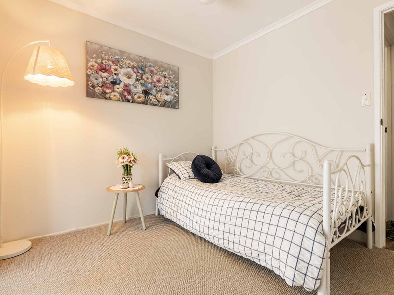 Photo - 54 Lorrimer Street, Oakey QLD 4401 - Image 16