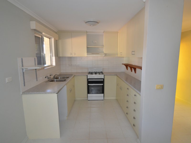 Photo - 54 Lovegrove Drive, Araluen NT 0870 - Image 3