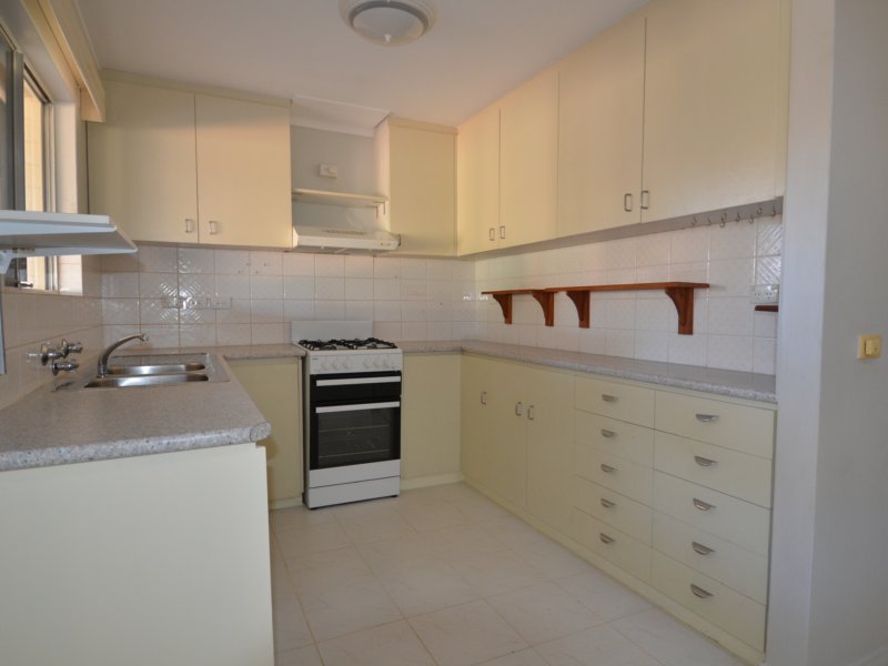 Photo - 54 Lovegrove Drive, Araluen NT 0870 - Image 4