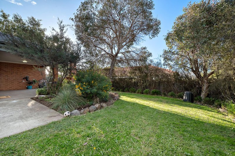 Photo - 54 Macfarlane Burnet Avenue, Macgregor ACT 2615 - Image 16