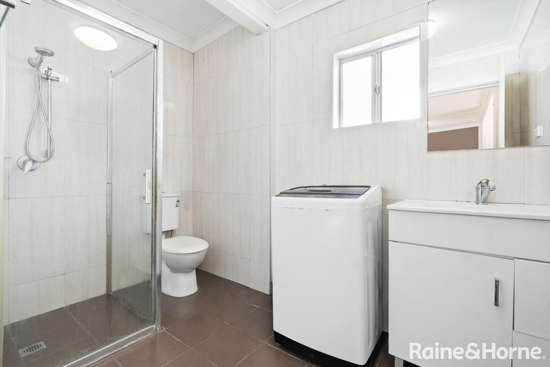 Photo - 54 Mamre Road, St Marys NSW 2760 - Image 10