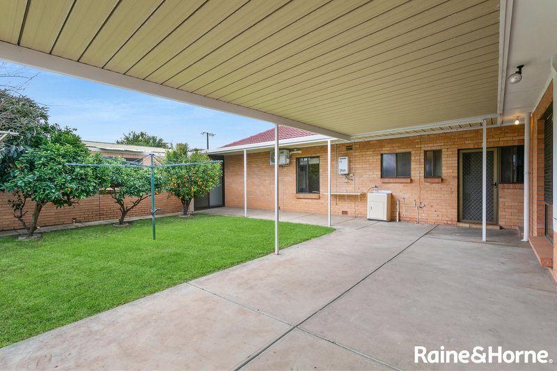 Photo - 54 Margaret Avenue, North Brighton SA 5048 - Image 4