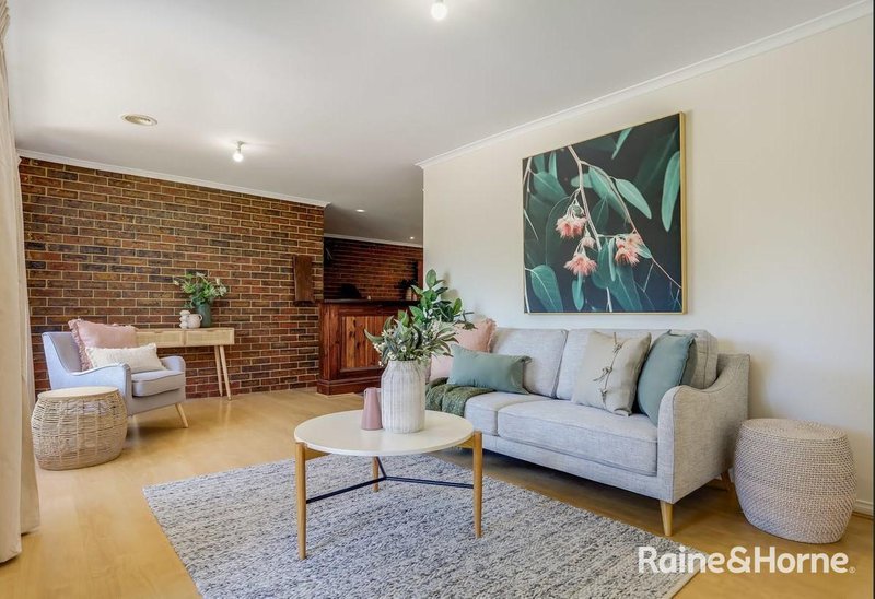 Photo - 54 Marne Drive, Roxburgh Park VIC 3064 - Image 2