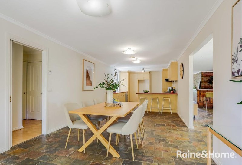 Photo - 54 Marne Drive, Roxburgh Park VIC 3064 - Image 7