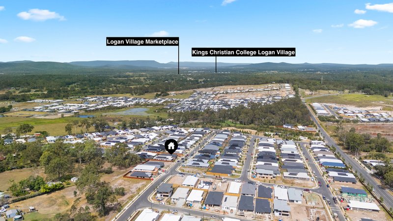 Photo - 54 Mcclune Street, Logan Reserve QLD 4133 - Image 17