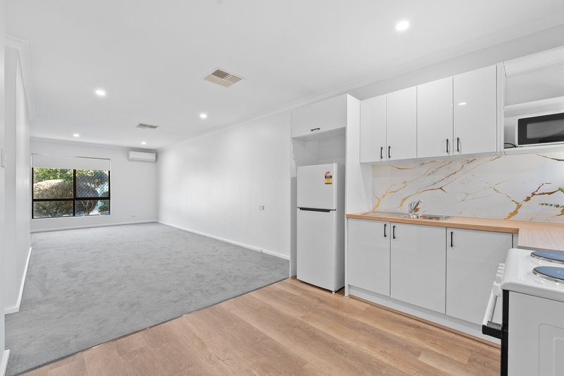 Photo - 5/4 Merope Close, Rockingham WA 6168 - Image 10