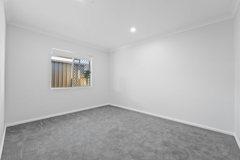 Photo - 5/4 Merope Close, Rockingham WA 6168 - Image 16