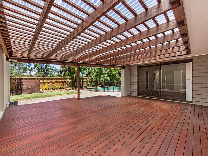 Photo - 54 Michigan Drive, Oxenford QLD 4210 - Image 5