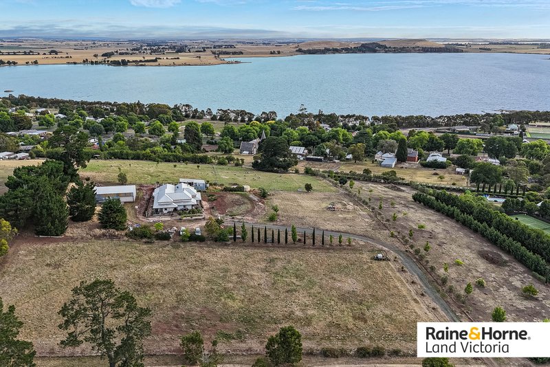 Photo - 54 Morton Street, Learmonth VIC 3352 - Image 8