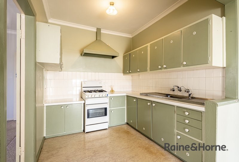 Photo - 54 Mulwaree Street, Goulburn NSW 2580 - Image 6