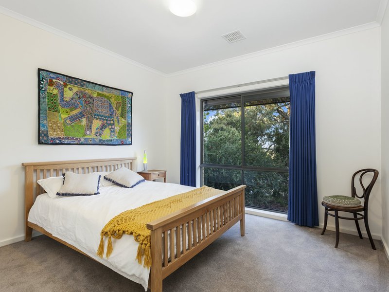 Photo - 54 Munro Street, Curtin ACT 2605 - Image 10