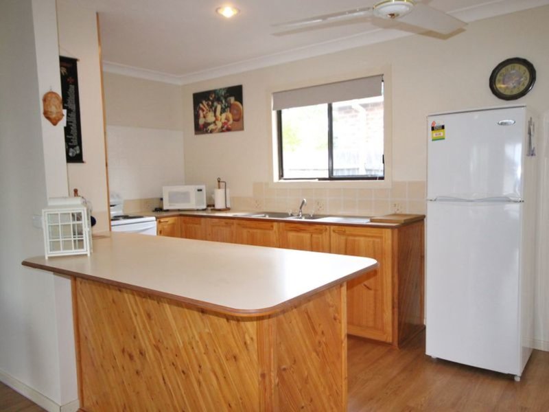 Photo - 54 Mustang Drive, Sanctuary Point NSW 2540 - Image 3