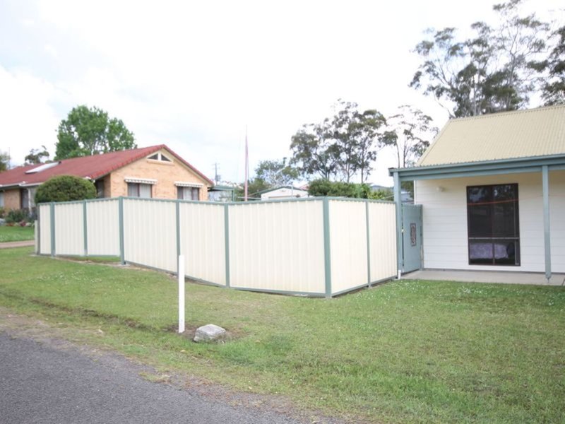 Photo - 54 Mustang Drive, Sanctuary Point NSW 2540 - Image 4