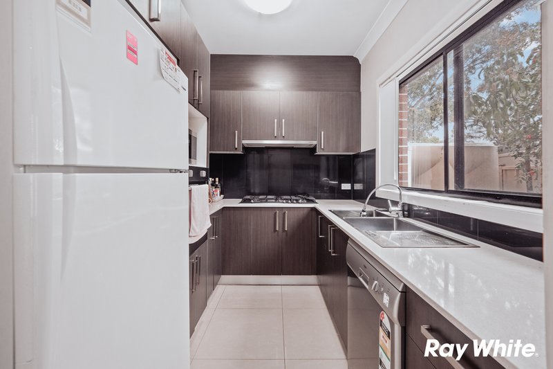 Photo - 5/4 Newton Road, Blacktown NSW 2148 - Image 2